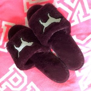 BRAND NEW PINK SLIPPERS